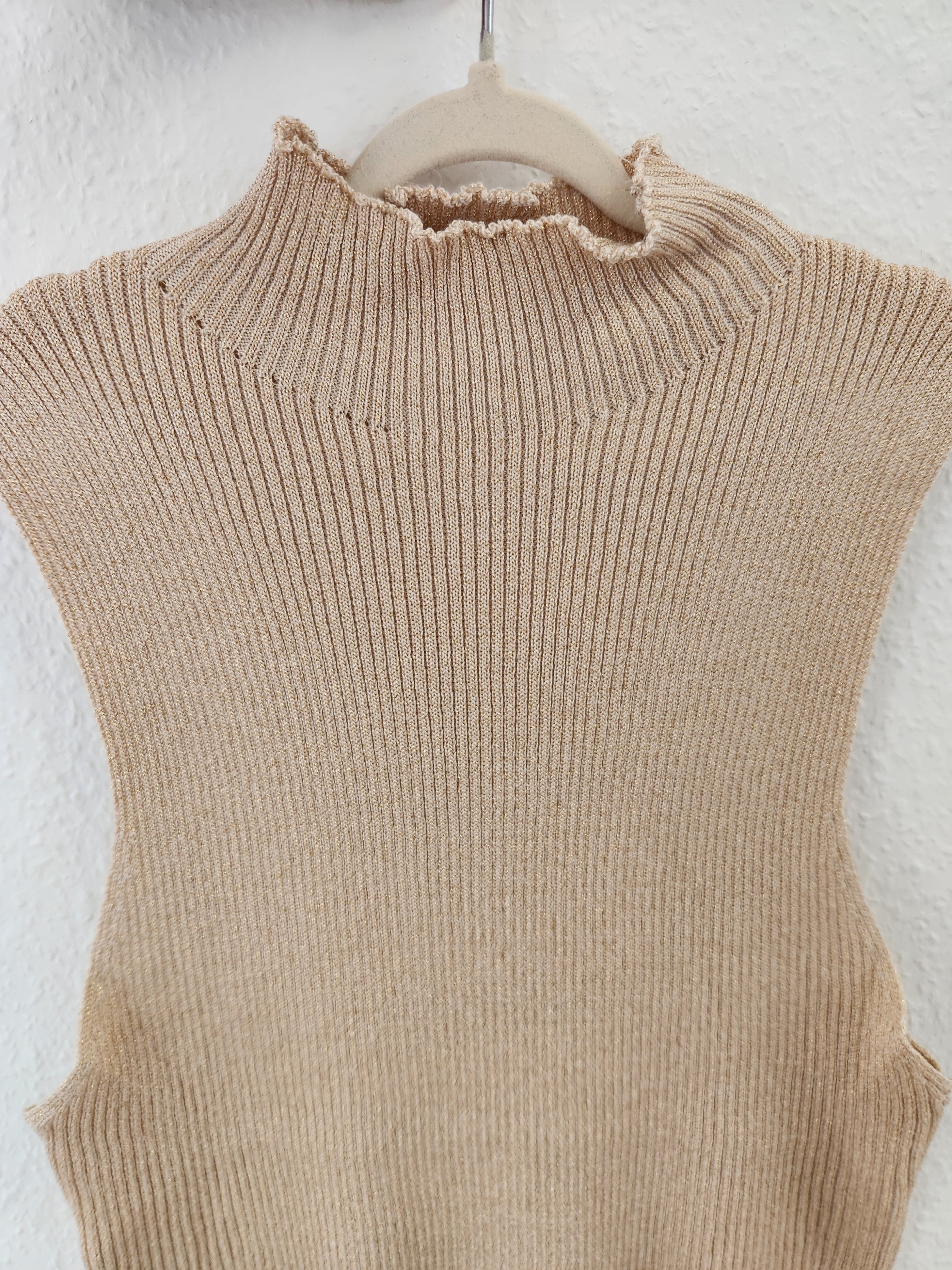 Elegantes zeitloses Top