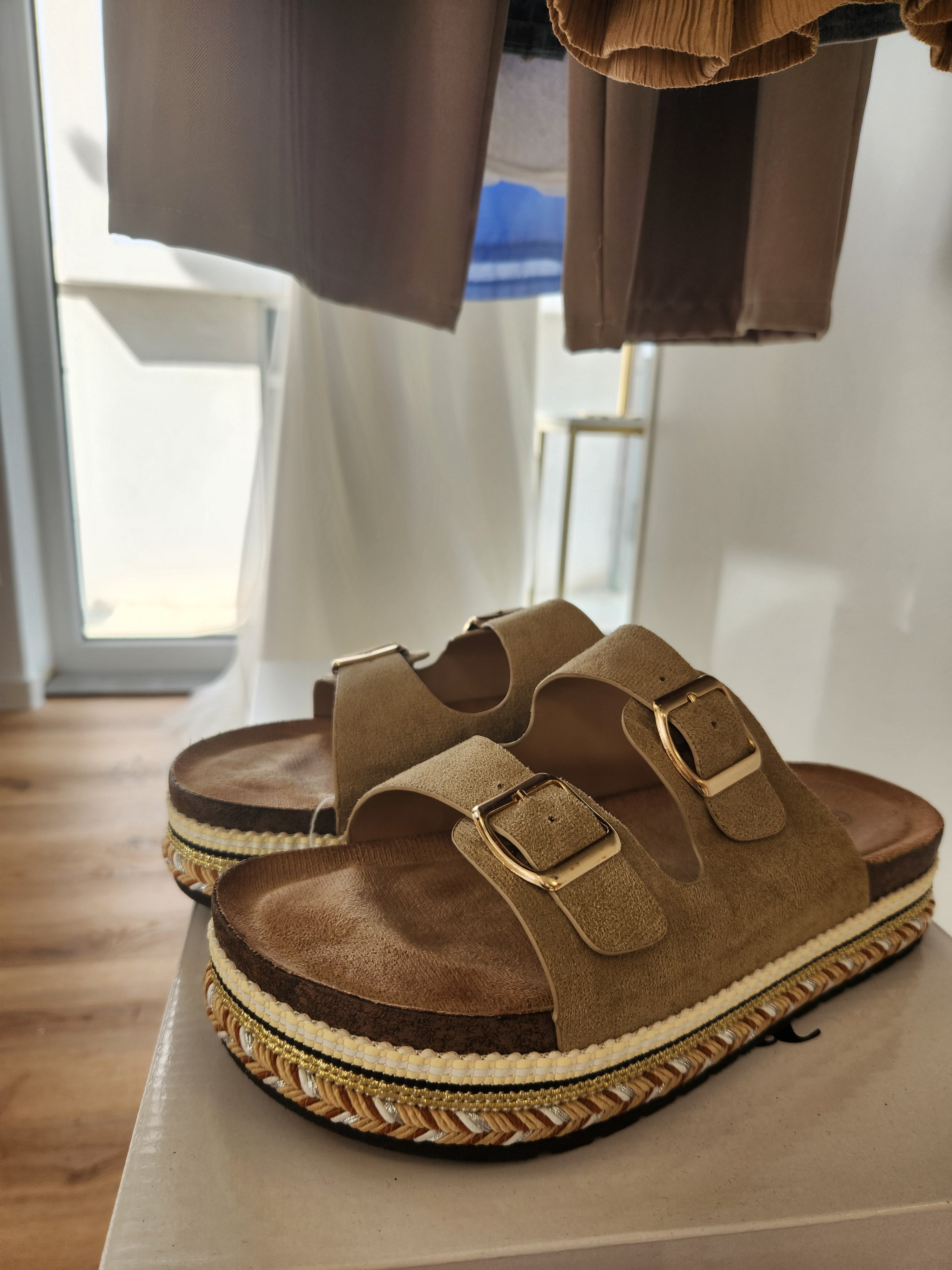 Sandalen - Modern & zeitlos